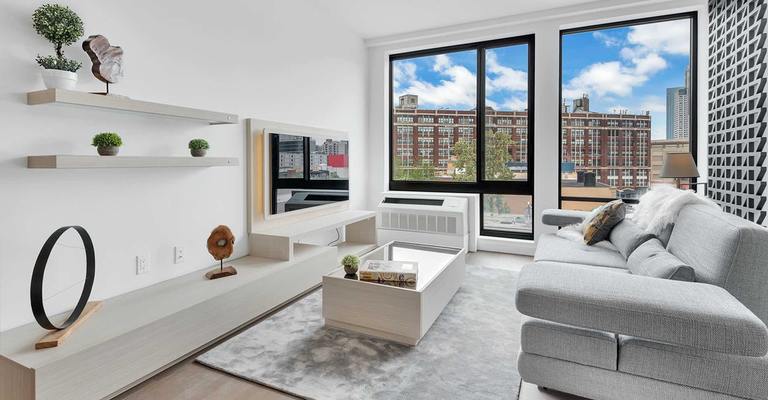 Long Island City Apartment, New York