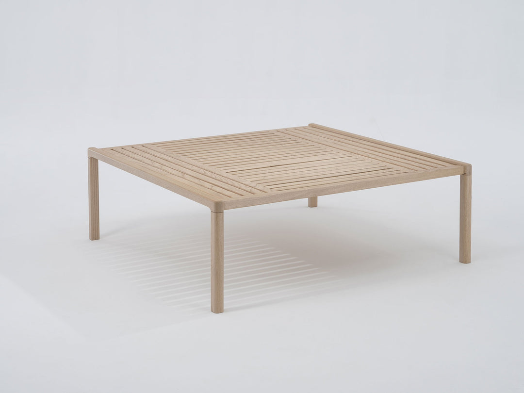 Kapet Coffee Table